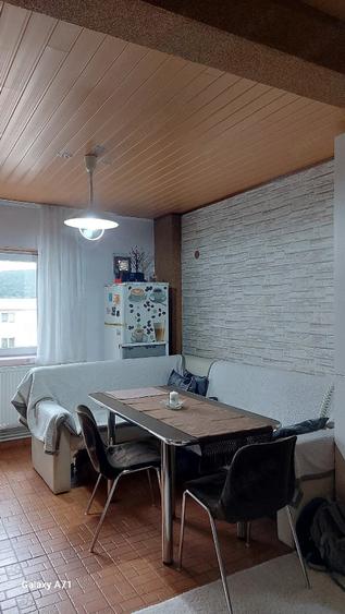 Apartament cu 2 camere decomandat în Hațeg
