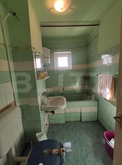 Apartament cu 2 camere decomandat, mobilat în Micro 17