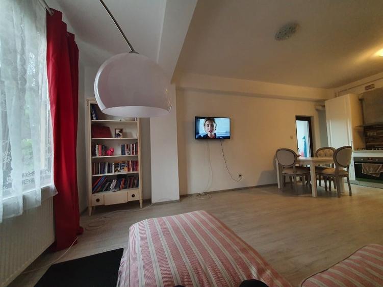 Apartament cu 2 camere decomandat în Complex Studențesc