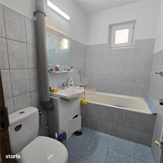 Apartament cu 2 camere decomandat în Alexandru cel Bun
