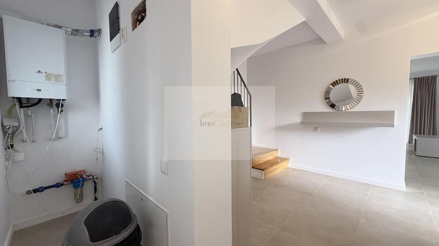 Duplex cu 4 camere cu Canalizare în Iris