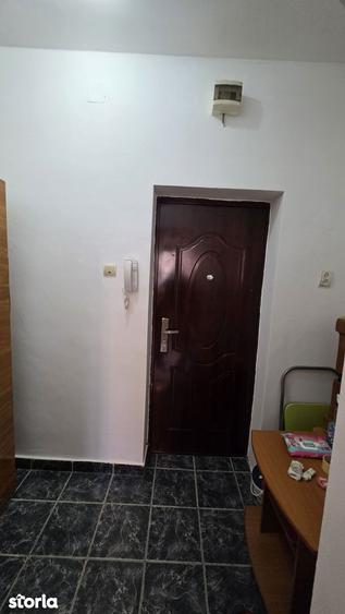Garsonieră în Mihai Bravu