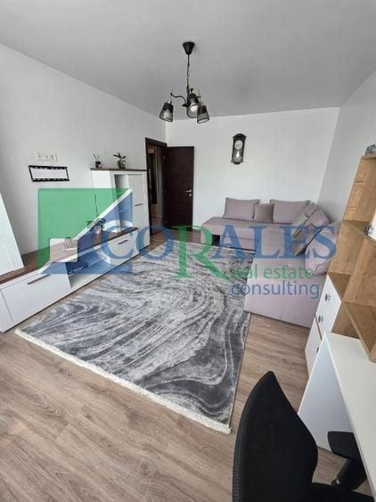 Apartament cu 3 camere decomandat, mobilat în Girocului