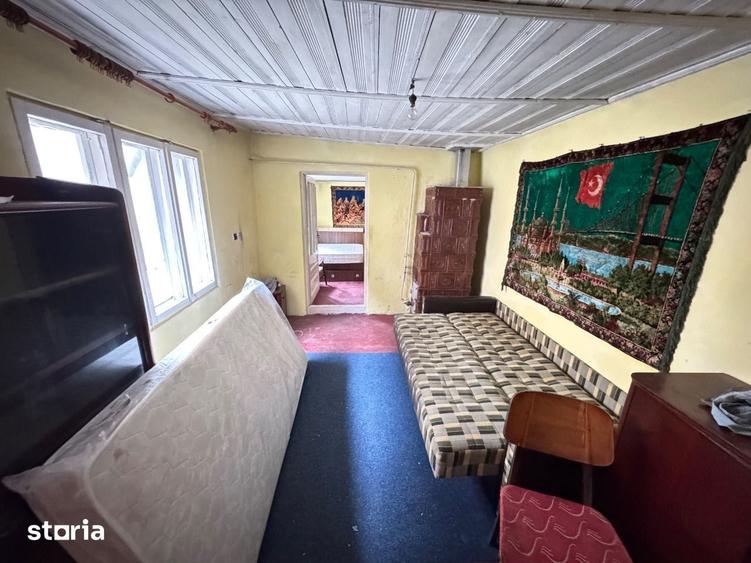 Casă cu 2 camere cu Teren 160 Mp în Central