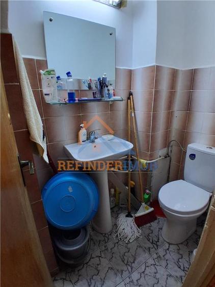 Apartament cu 3 camere decomandat, mobilat în Militari