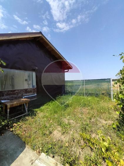 Teren de 525 mp, în Gulia