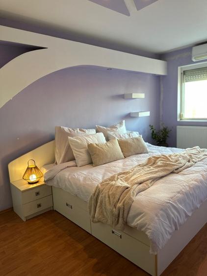 Apartament cu 3 camere decomandat în Aurel Vlaicu