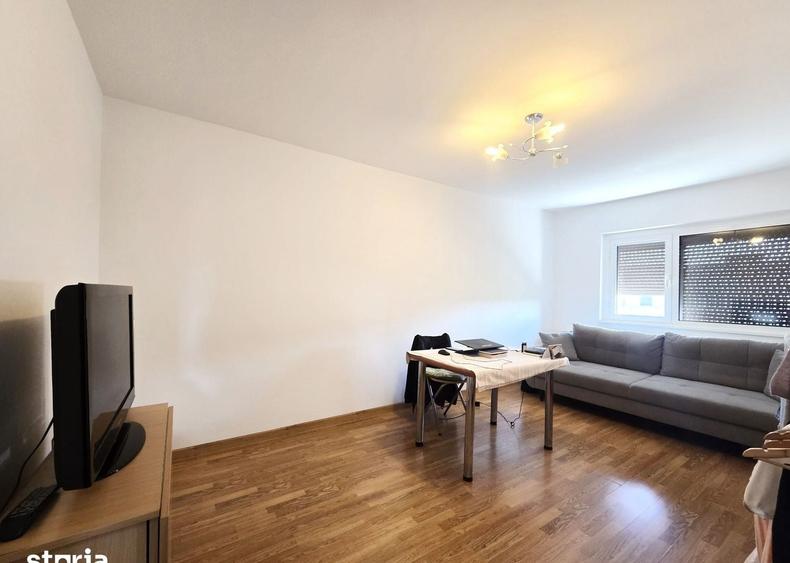 Apartament cu 2 camere decomandat, mobilat în Micro 17