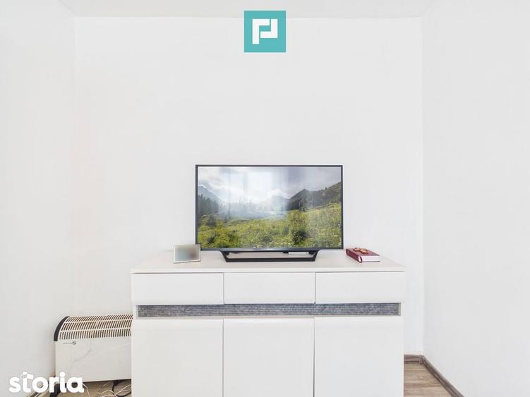 Apartament cu 2 camere semidecomandat, mobilat în Lipovei