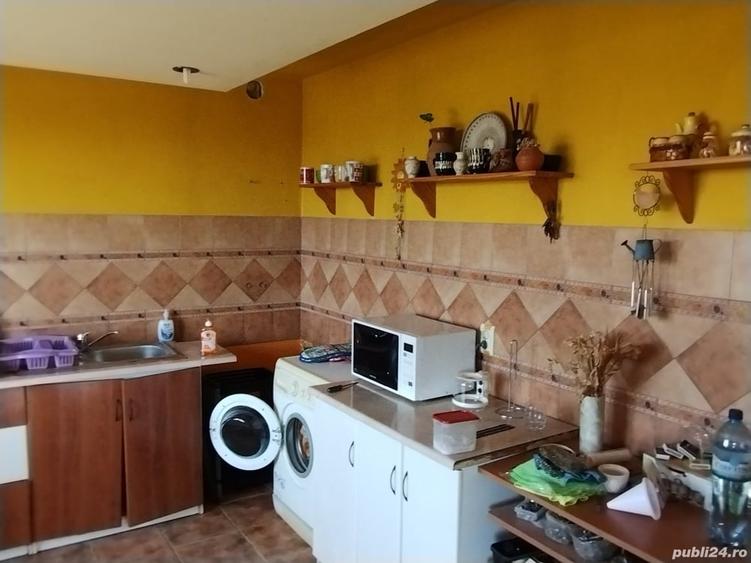Casă cu 3 camere în Cataloi