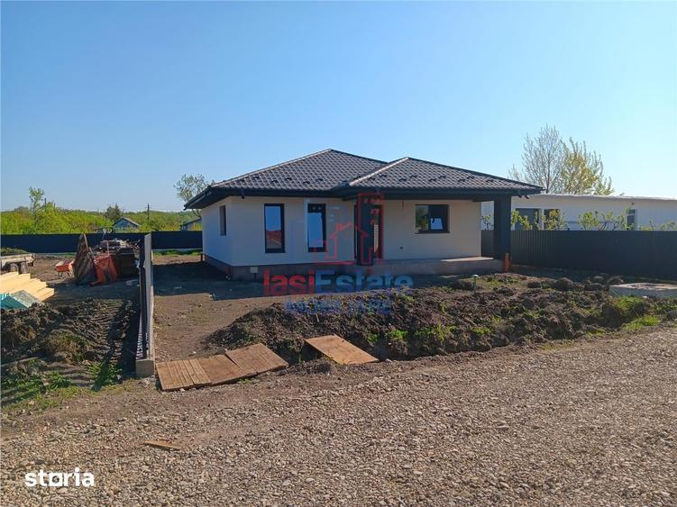 Casă cu 3 camere decomandat cu Teren 430 Mp în Țuțora