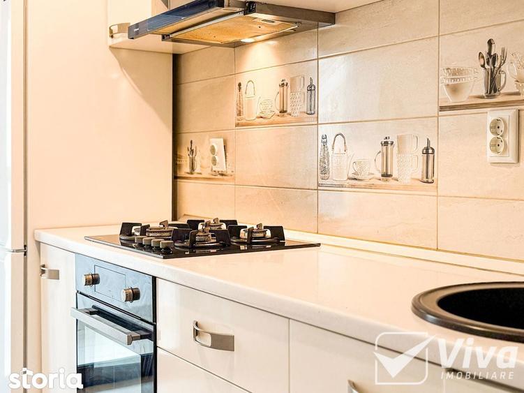 Apartament cu 3 camere semidecomandat în Central