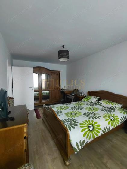 Apartament cu 2 camere decomandat în Torontalului
