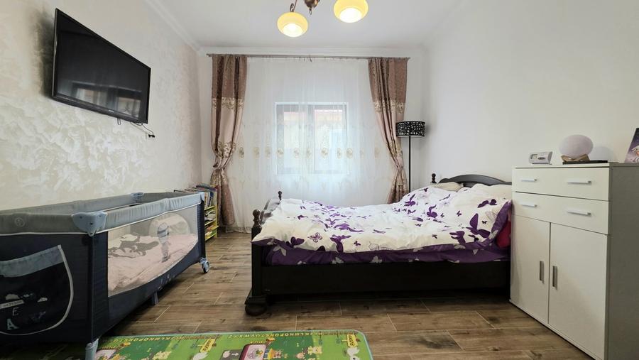 Casă individuală cu 5 camere cu Canalizare în Năvodari