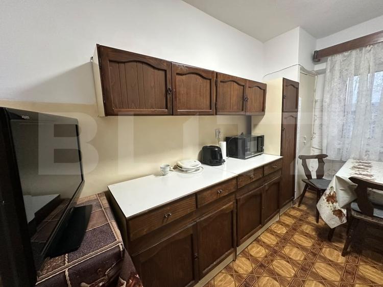 Apartament cu 3 camere decomandat, mobilat în Hunedoara