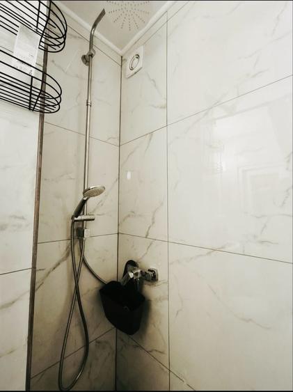Apartament cu 2 camere nedecomandat în Central