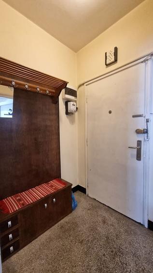 Apartament cu 2 camere semidecomandat în Cișmigiu