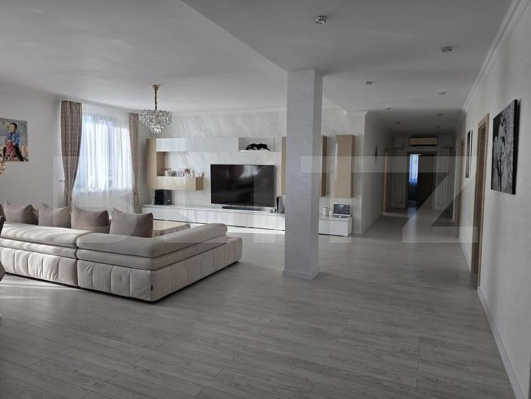 Casă individuală cu 3 camere cu Canalizare în Vest