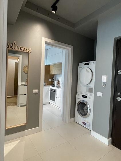 Apartament cu 2 camere decomandat în Politehnica