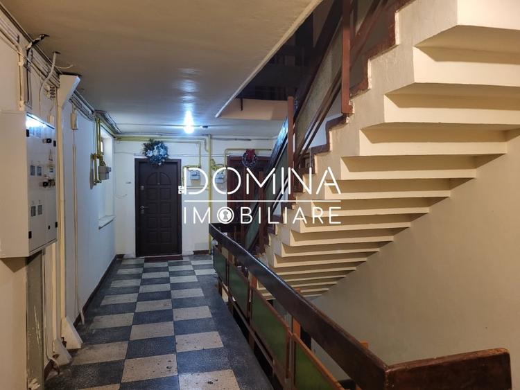 Apartament cu 3 camere decomandat, mobilat în Central