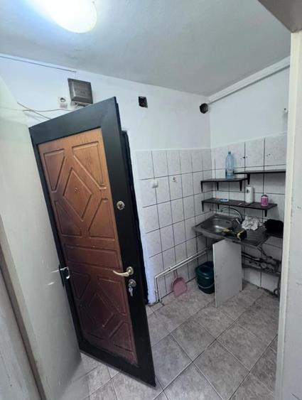 Garsonieră semidecomandată în Lazaret