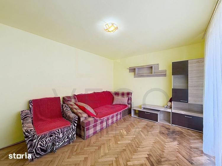 Apartament cu 4 camere decomandat, mobilat în Mănăștur
