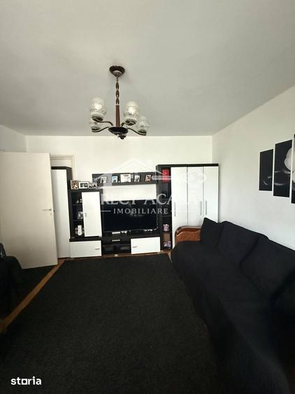 Apartament cu 3 camere în Tudor Vladimirescu