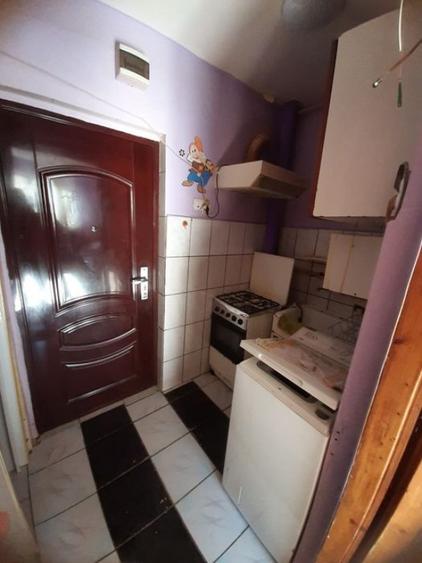 Garsonieră decomandată în Aradului