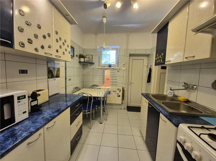 Apartament cu 6 camere în Turda