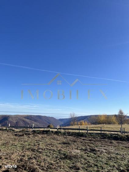 Casă cu 4 camere în Măguri