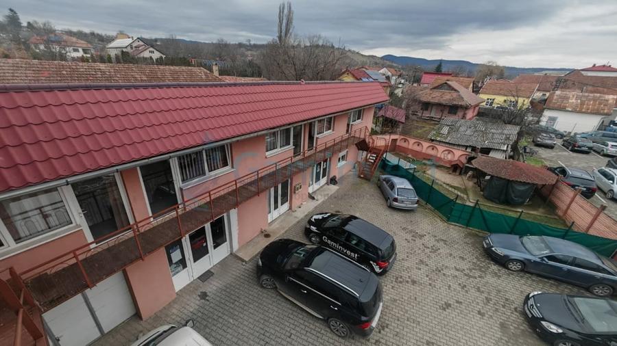 Spațiu comercial, de 521 mp, în Aleșd