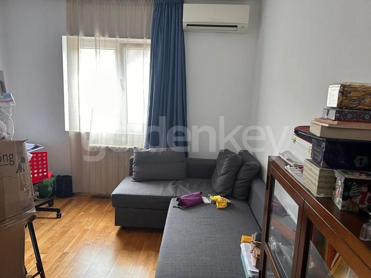 Apartament cu 4 camere decomandat, mobilat în Pipera