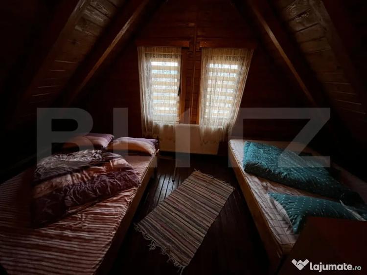 Casă cu 4 camere cu Teren 182 Mp în Beclean