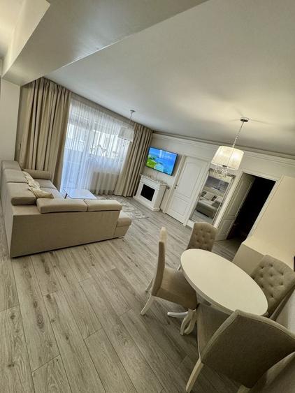 Apartament cu 2 camere decomandat în Florești