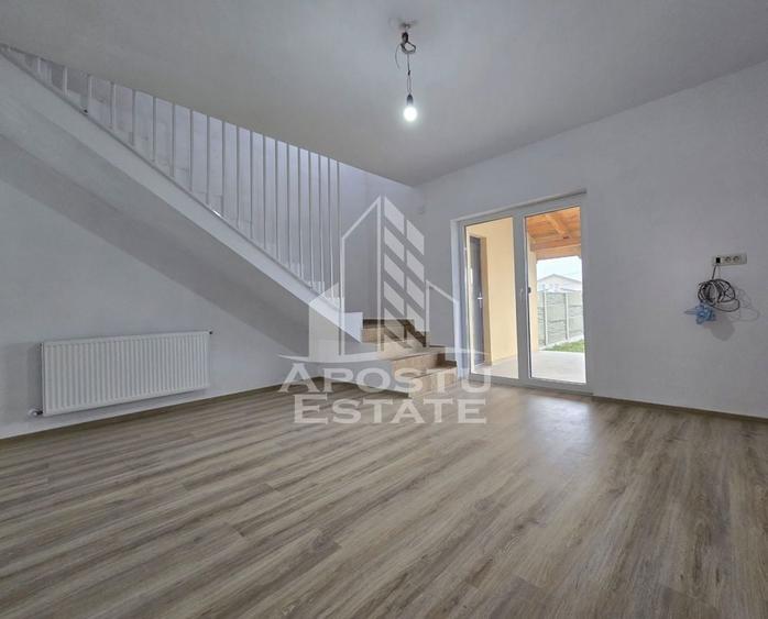 Casă cu 4 camere cu Teren 365 Mp în Bucovăț (Remetea Mare)