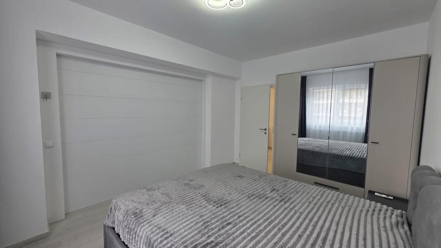 Apartament cu 2 camere decomandat în Avantgarden