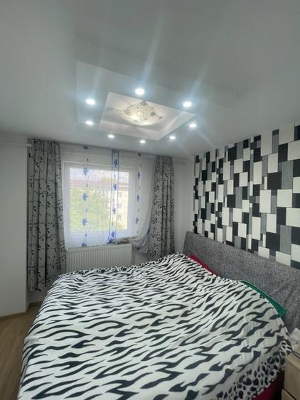 Apartament cu 2 camere semidecomandat, mobilat în Săsar