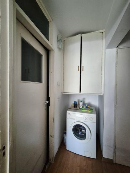 Apartament cu 2 camere decomandat în Far