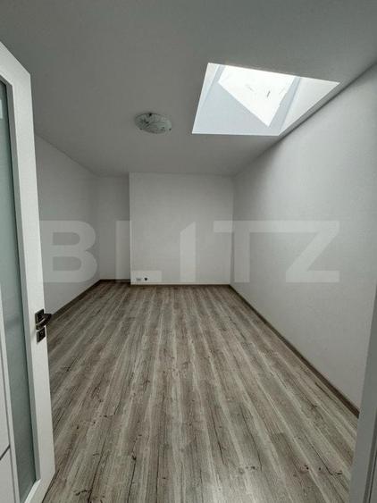 Apartament 3 camere, 100mp, situat pe 2 niveluri, zona Radauti - 4