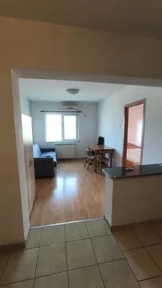 Apartament cu 2 camere semidecomandat în Canta