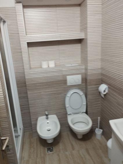 Apartament cu 2 camere decomandat în Liteni