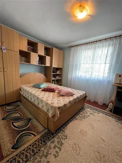 Casă individuală cu 3 camere cu Teren 1340 Mp în Monumentului