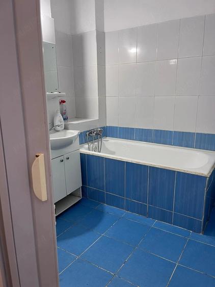 Inchiriez ap cu 2 camere semidecomandat peste drum de Iulius Mall - 4