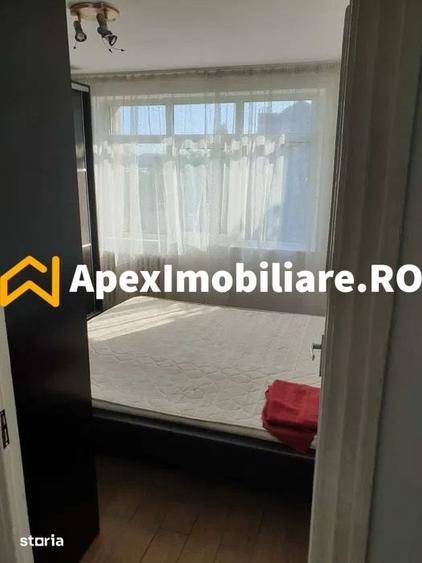 Apartament cu 2 camere semidecomandat în Grivița