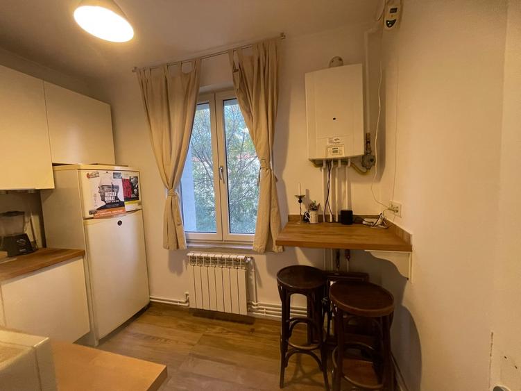 Apartament cu 2 camere decomandat, mobilat în Floreasca