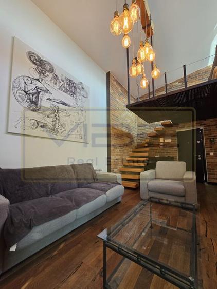 Apartament cu 3 camere semidecomandat, mobilat în Păcurari