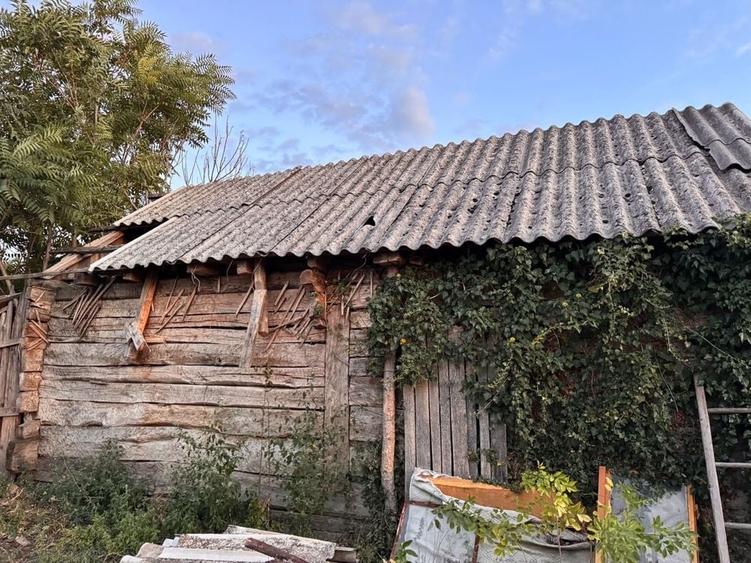 Casă cu 2 camere în Runcu