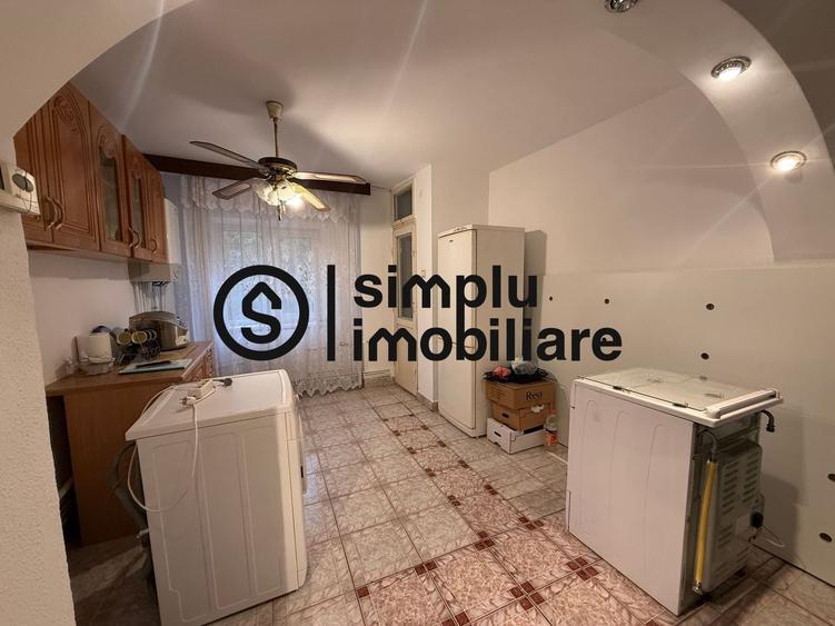 Apartament cu 2 camere decomandat în George Enescu