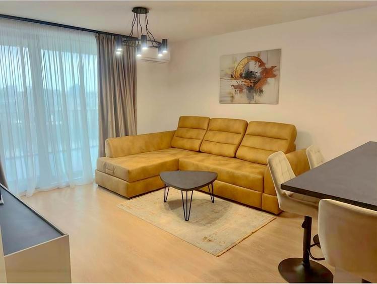 Apartament cu 2 camere decomandat, mobilat în Faleza Nord