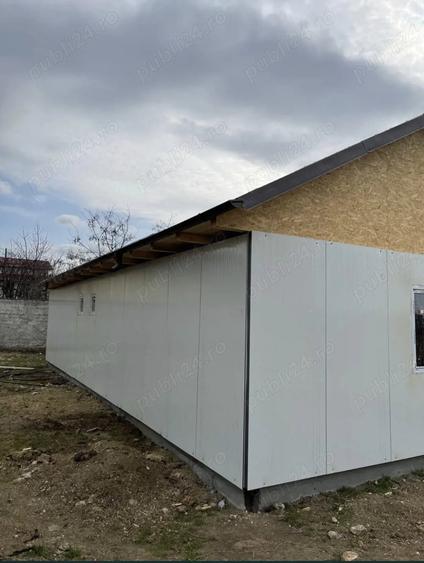 Casă în Central